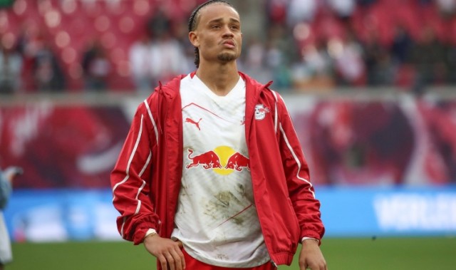 开云电子-罗马诺：蓝军枪手等队关注哈维-西蒙斯 目前还未有报价或进行谈判