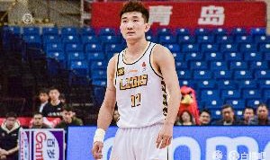 开云体育app-下半场15分难挽败局！孙铭徽13中6拿到17分4板5助5断